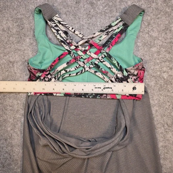 Lululemon Tank Women 6 Gray Free To Be Tank Strappy Back Built-in Bra - Picture 6 of 8